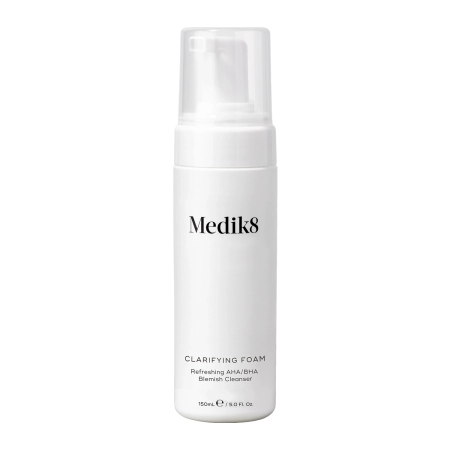 Medik8 - Clarifying Foam - Refreshing AHA/BHA - Blemish Cleanser - Čistiaca pena bez obsahu oleja s AHA/BHA kyselinami - 150ml