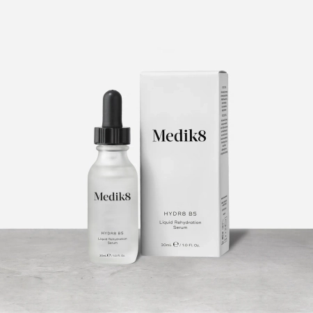 Medik8 - Hydr8 B5 - Sérum s kyselinou hyalurónovou a panthenolom - 30ml