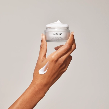 Medik8 - Total Moisture Daily Facial Cream - Intenzívne hydratačný krém na tvár - 50ml