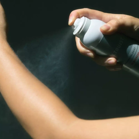 Altruist - Invisible Sunspray SPF50 - Vodeodolný ochranný sprej - 200ml