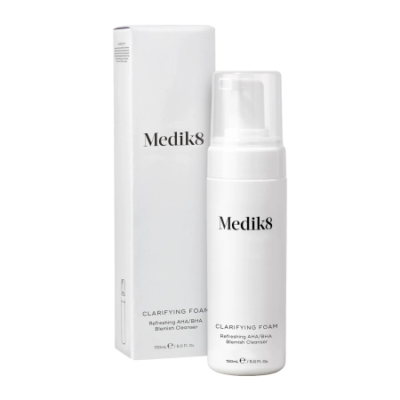 Medik8 - Clarifying Foam - Refreshing AHA/BHA - Blemish Cleanser - Čistiaca pena bez obsahu oleja s AHA/BHA kyselinami - 150ml