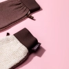 Cosibella Accessories - Obojstranná peelingujúca rukavica na telo - Desert Beige