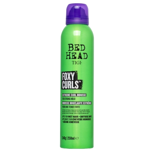 TIGI - Bed Head - Foxy Curls Extreme Curl Mousse - Pena na kučeravé vlasy - 250ml