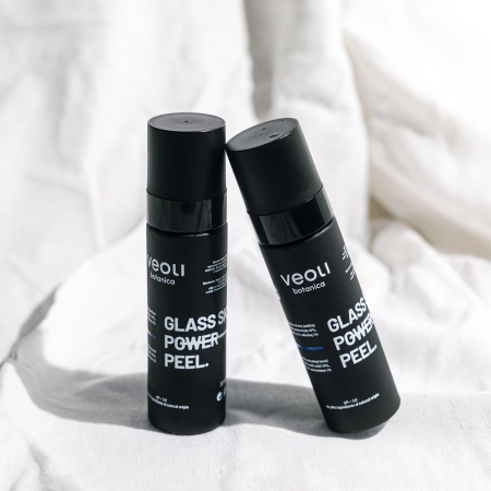 Veoli Botanica - Glass Skin Power Peel - Hydratačný a rozjasňujúci gélový peeling na tvár - 30 ml