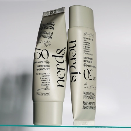 Nerds. - Lightweight Hydrate UV Defense Lotion SPF50 - Hydratačný opaľovací krém SPF50 - 50ml