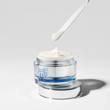 CUSKIN - Vitamin U Cream - Spevňujúci krém na tvár - 50ml