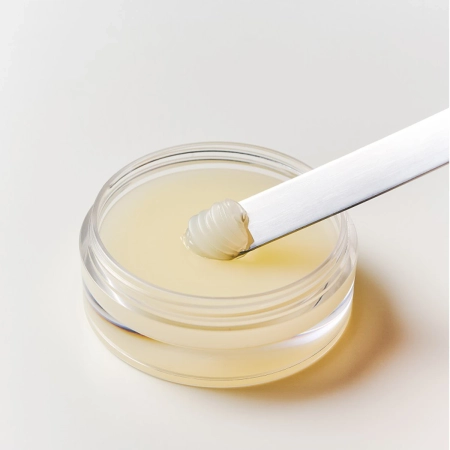 hwarang - Yuja Sweet Lip Volumizer - Balzam na pery pre zväčšenie ich objemu - 15ml