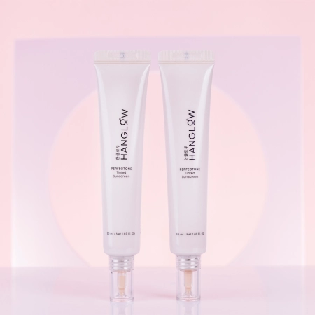 HanGlow - PerfecTone - Tinted Sunscreen SPF 50+ - Skrášľujúci krém s filtrom - 01 - 50 ml