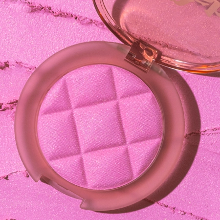Unleashia - Dough Dough Waffle Blush - Zamatová lícenka - 2 Icy Berry - 7g