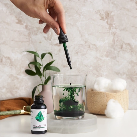 Aura Herbals - Chlorofyl z moruše bielej, koncentrát - Kvapky - 30 ml