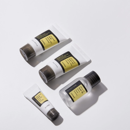 Cosrx - All About Snail Kit 4-Step - Ošetrujúca sada so slimačím slizom - Jemný čistiaci gél - 20ml + Hydratačná esencia - 30ml + Očný krém - 5ml + Multifunkčný krém - 20g