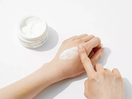 COSRX - Hydrium Moisture Power Enriched Cream - Hydratačný krém s bohatým zložením - 50ml